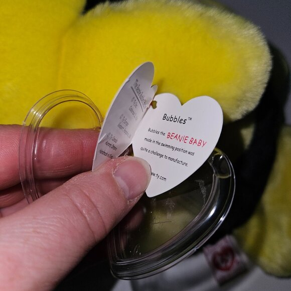 Ty Beanie Buddies Collection Yellow Black Fish Bubbles Stuffed Animal 1998 w/TAG - Picture 8 of 9